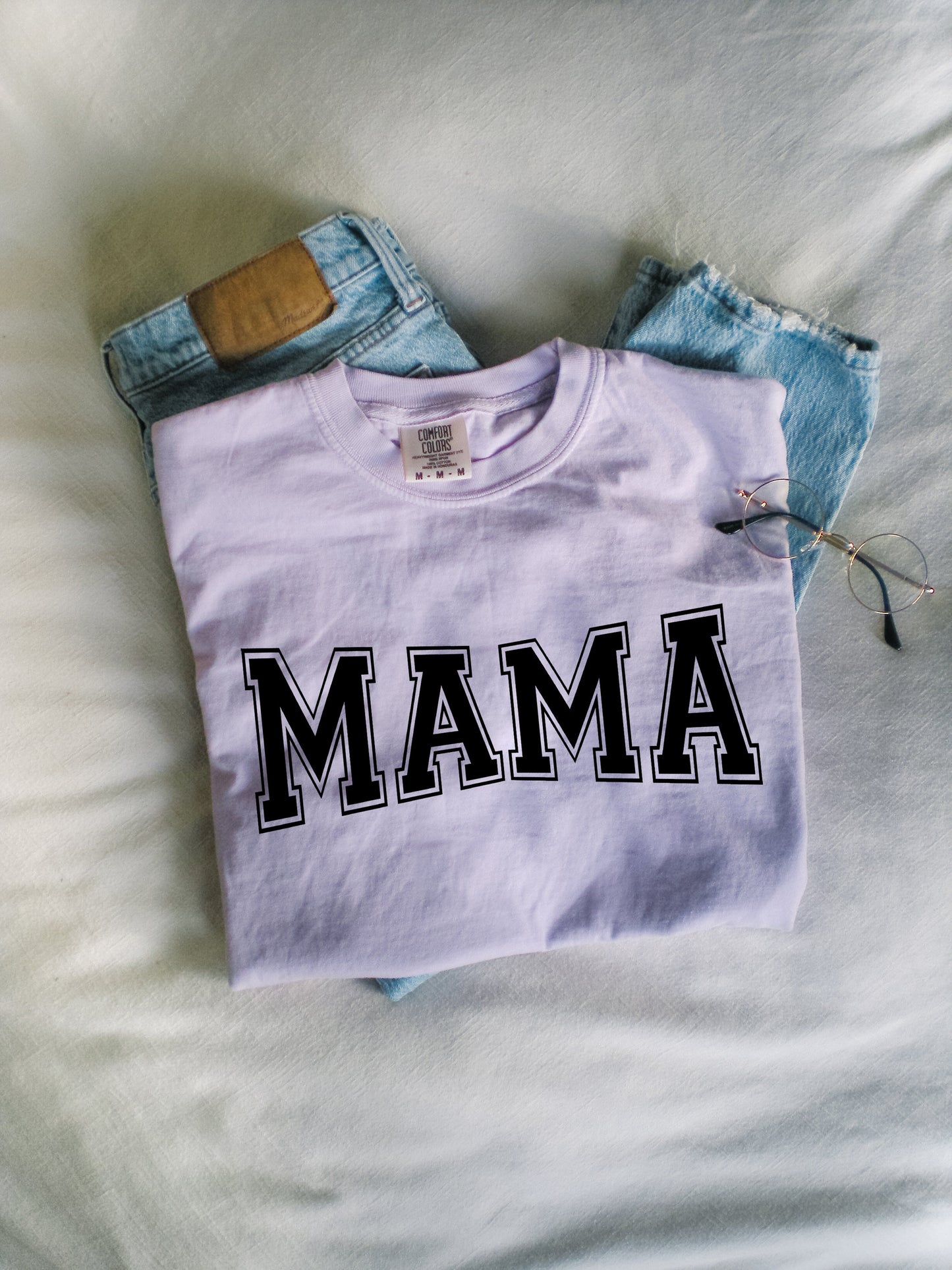 Mom Tee, Mama Tee, Gifts for Mom, Mama Shirt, Momlife, Mom Shirt, Gift for Mom, Gifts for her, Mama Tshirt, Trendy Mama Shirt
